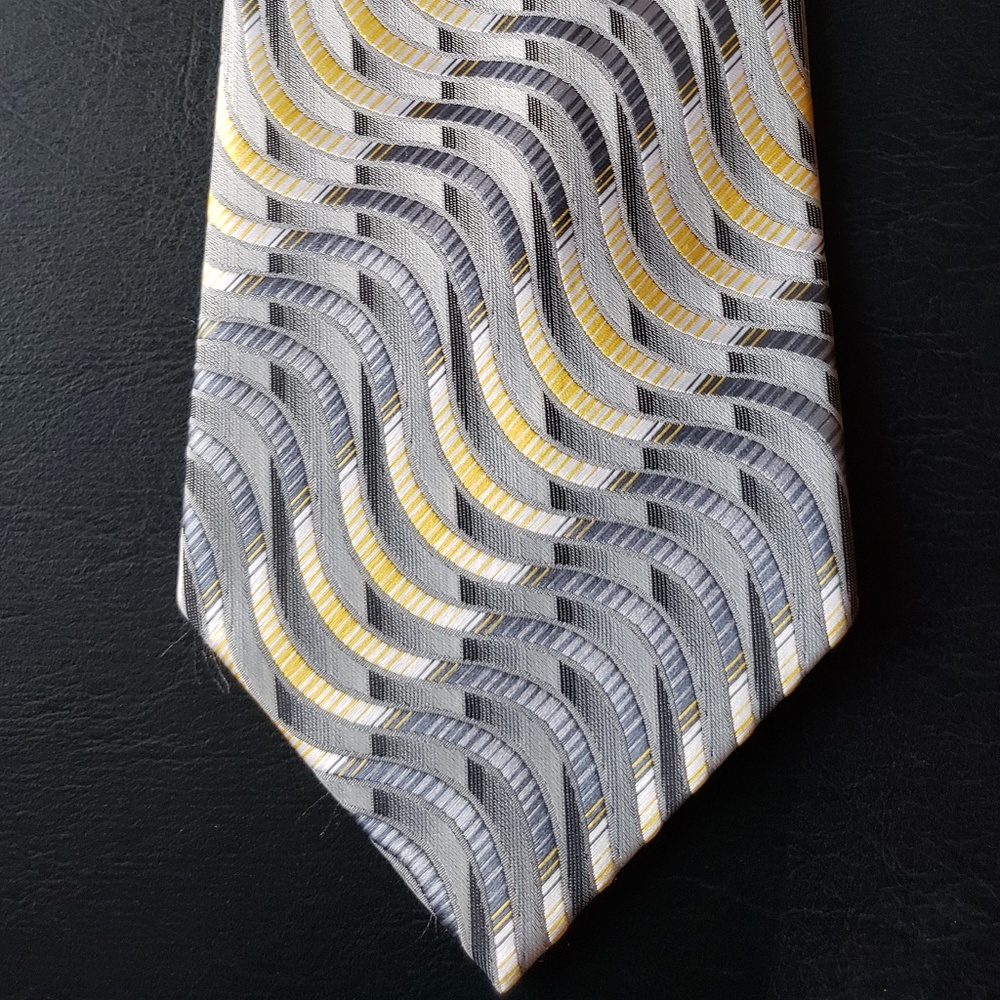 Giorgio Ferraro 100% silk necktie, Italian made